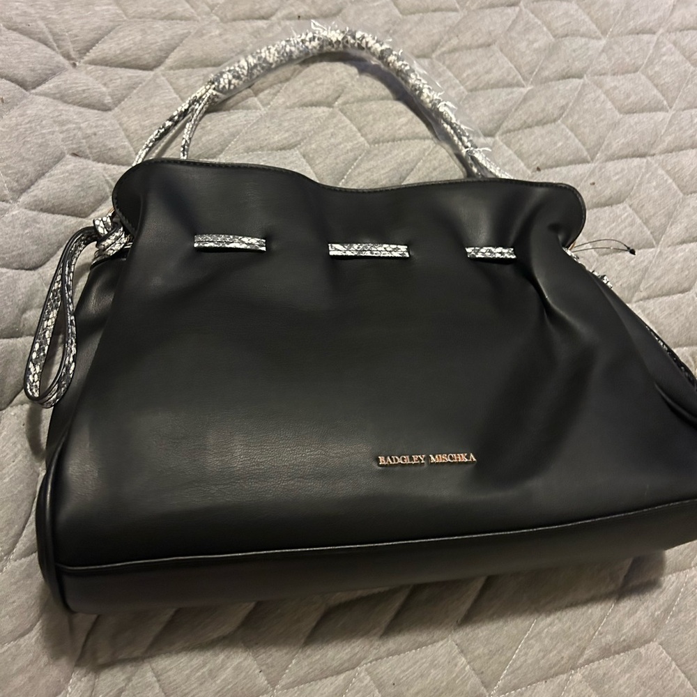 Badgley Mischka Black Shoulder Bag